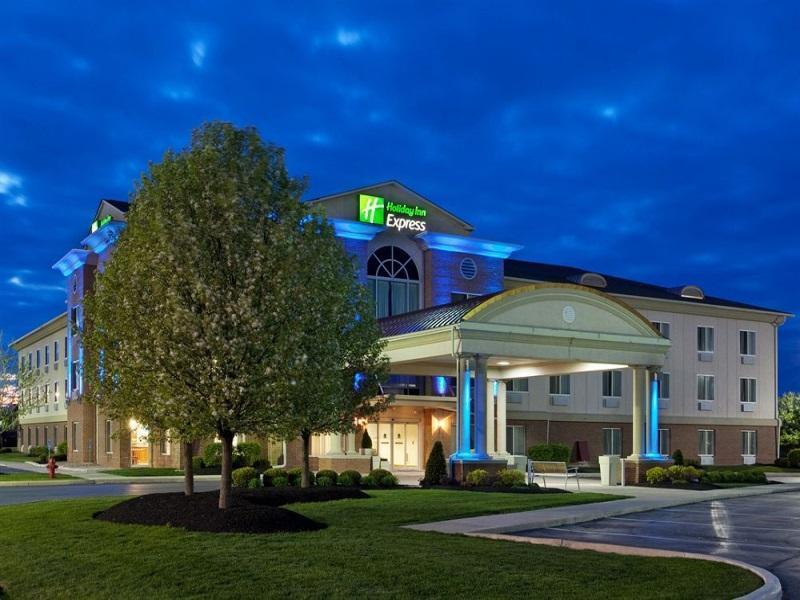 Holiday Inn Express & Suites Marion Northeast By Ihg Exterior photo